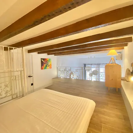Le St Roch 2 Apartment *