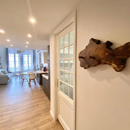 Le St Roch 2 Apartment *